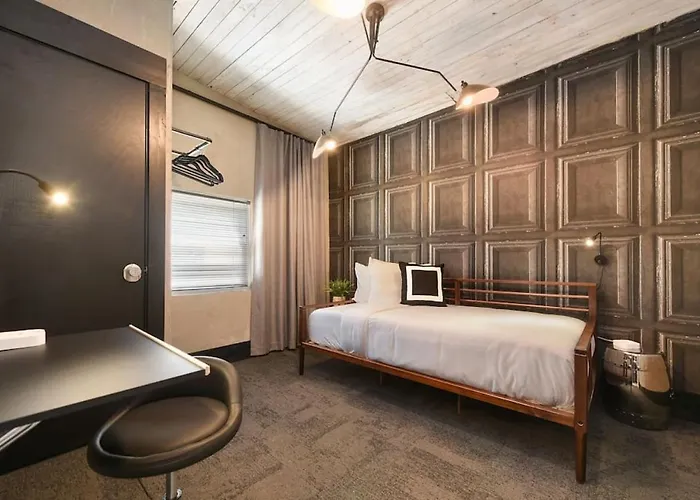 The Ridgway - 2 Apts In 1 - Great Privacy, Beautiful Space